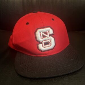 North Carolina State Wolfpack Red Black Snapback Zephyr Cap Hat